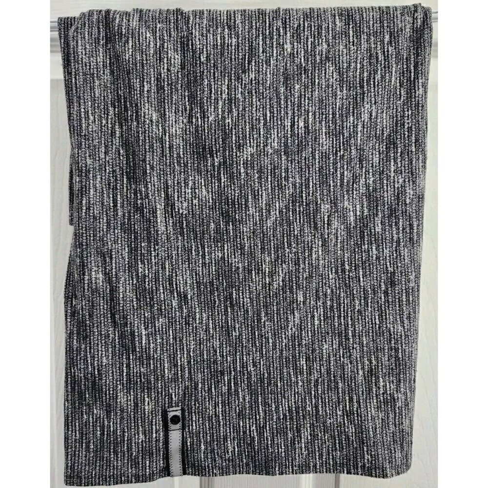 LULULEMON Vinyasa Scarf Wrap Coco Pique Black Grey Infinity Neck Scarf